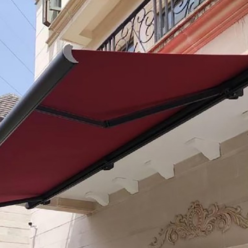 Csuklós kar vezetősín külső görgős árnyékolók